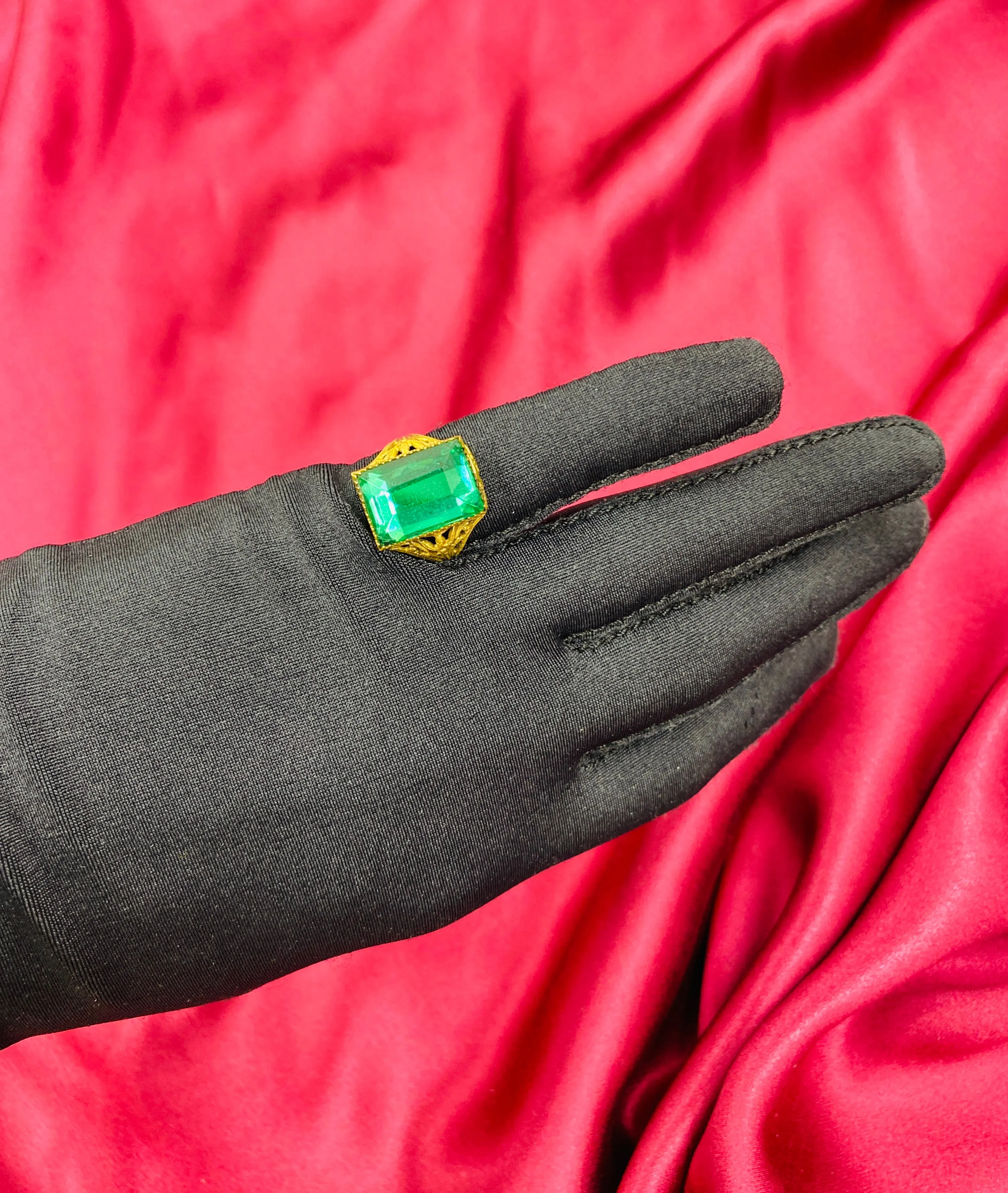 Antique Victorian Green Emerald-Cut Glass Filigree Ring, Size 6