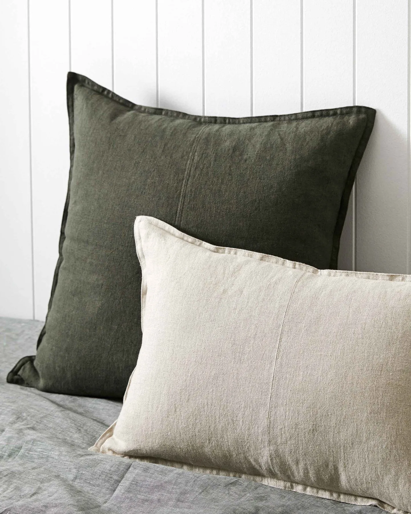 Como Cushion - Linen