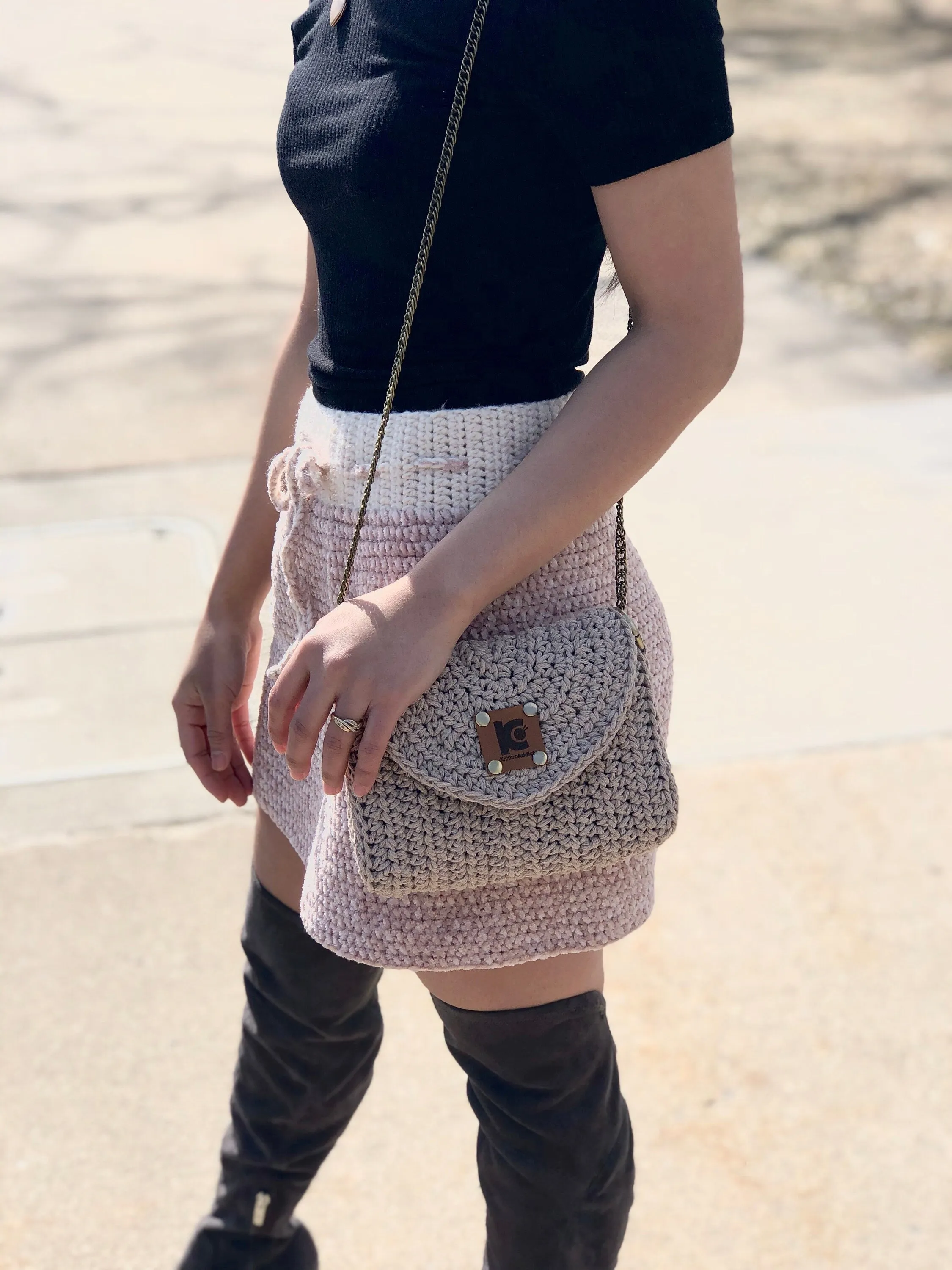 Crochet Purse Pattern, pdf file, photos and video tutorial. Crochet bags, crochet bag pattern, crochet, crochet purse