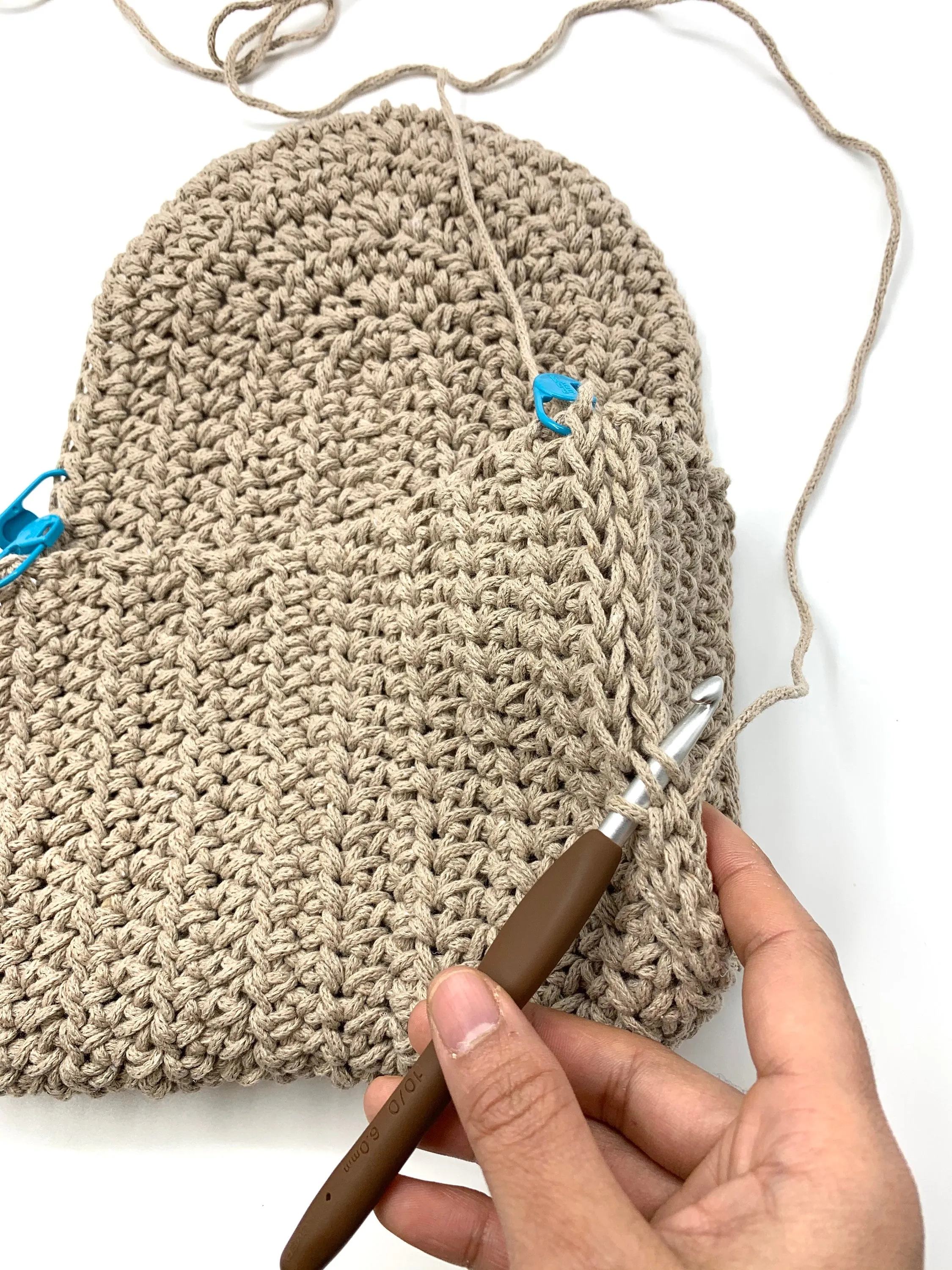 Crochet Purse Pattern, pdf file, photos and video tutorial. Crochet bags, crochet bag pattern, crochet, crochet purse