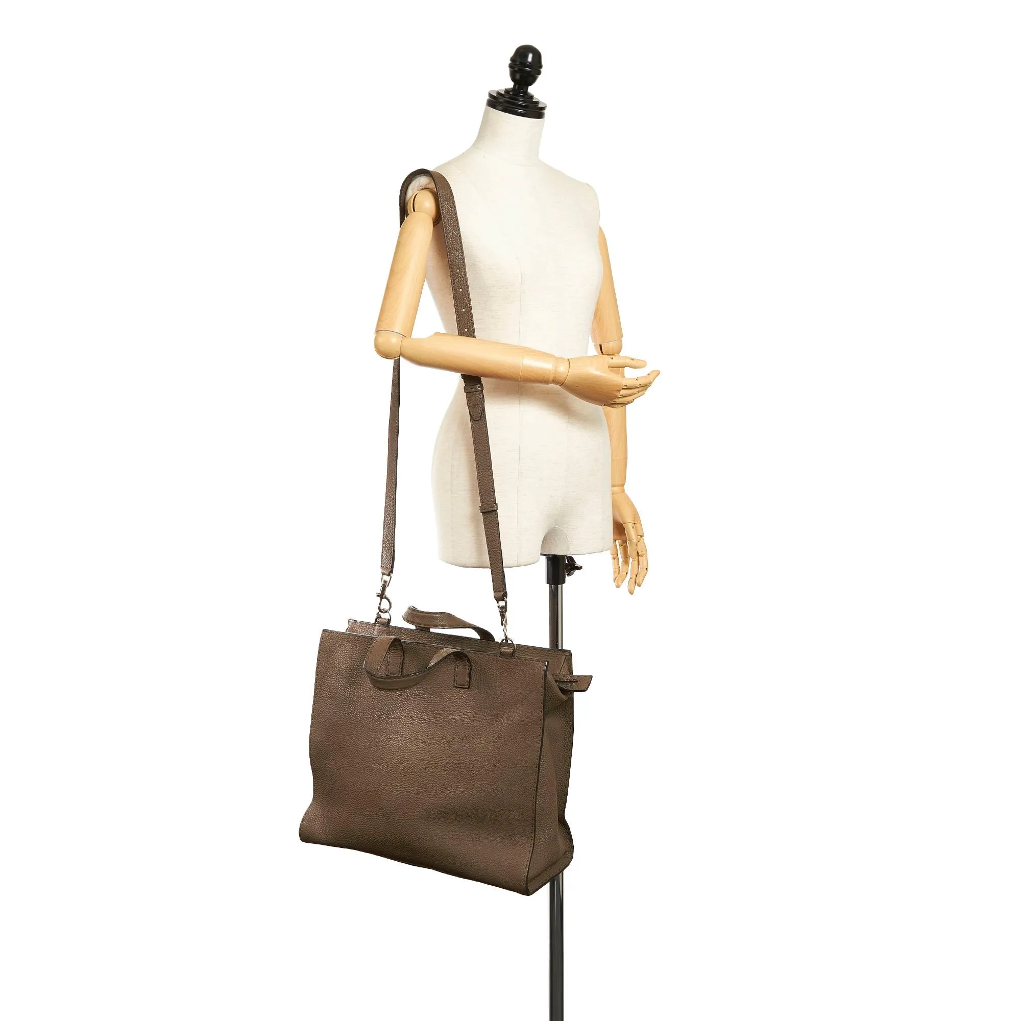 Fendi Selleria Leather Satchel (SHG-33374)
