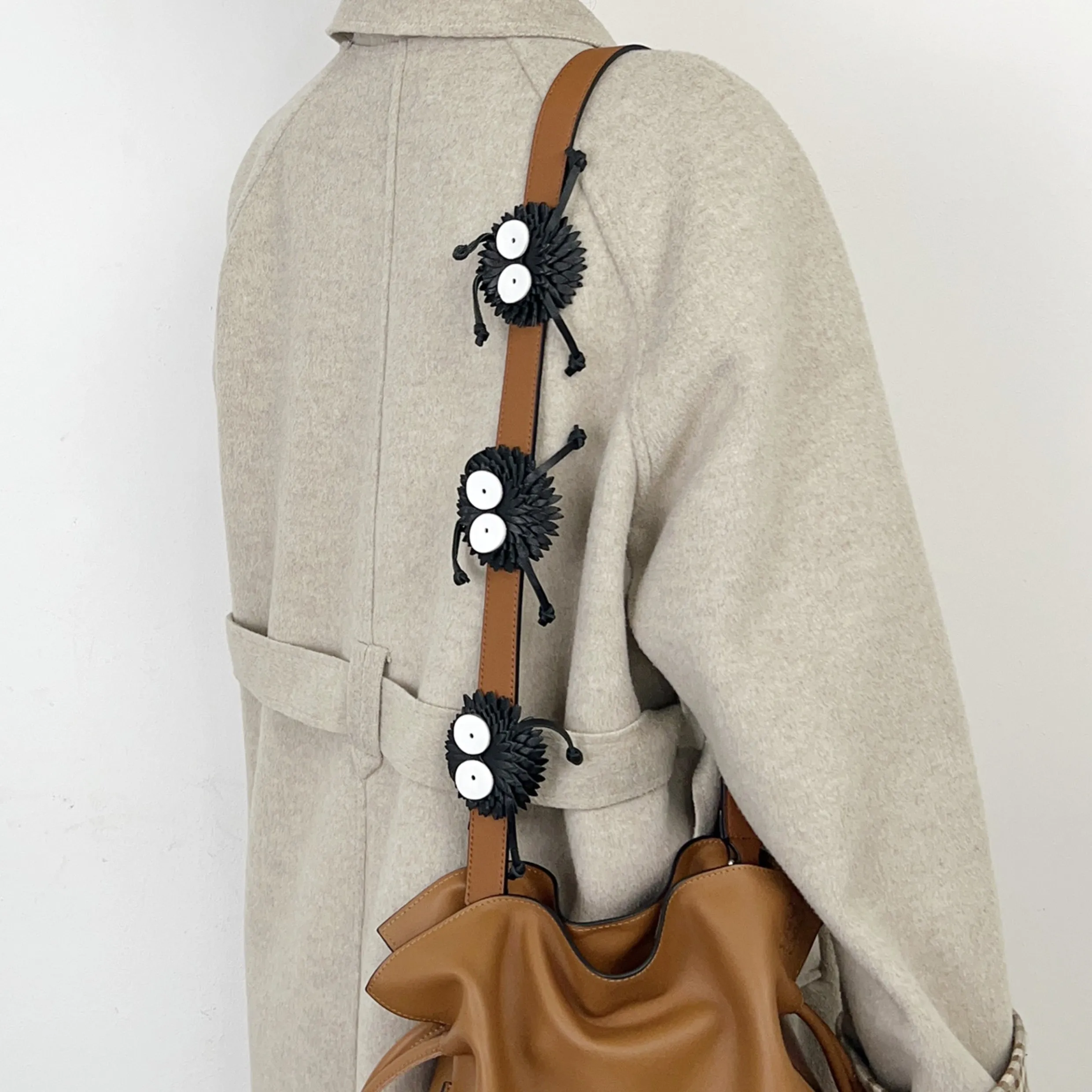 Flamenco clutch in nappa calfskin Bag strap,Genuine leather crossbody strap, cute coal ball shape, fashionable shoulder strap for women's bag