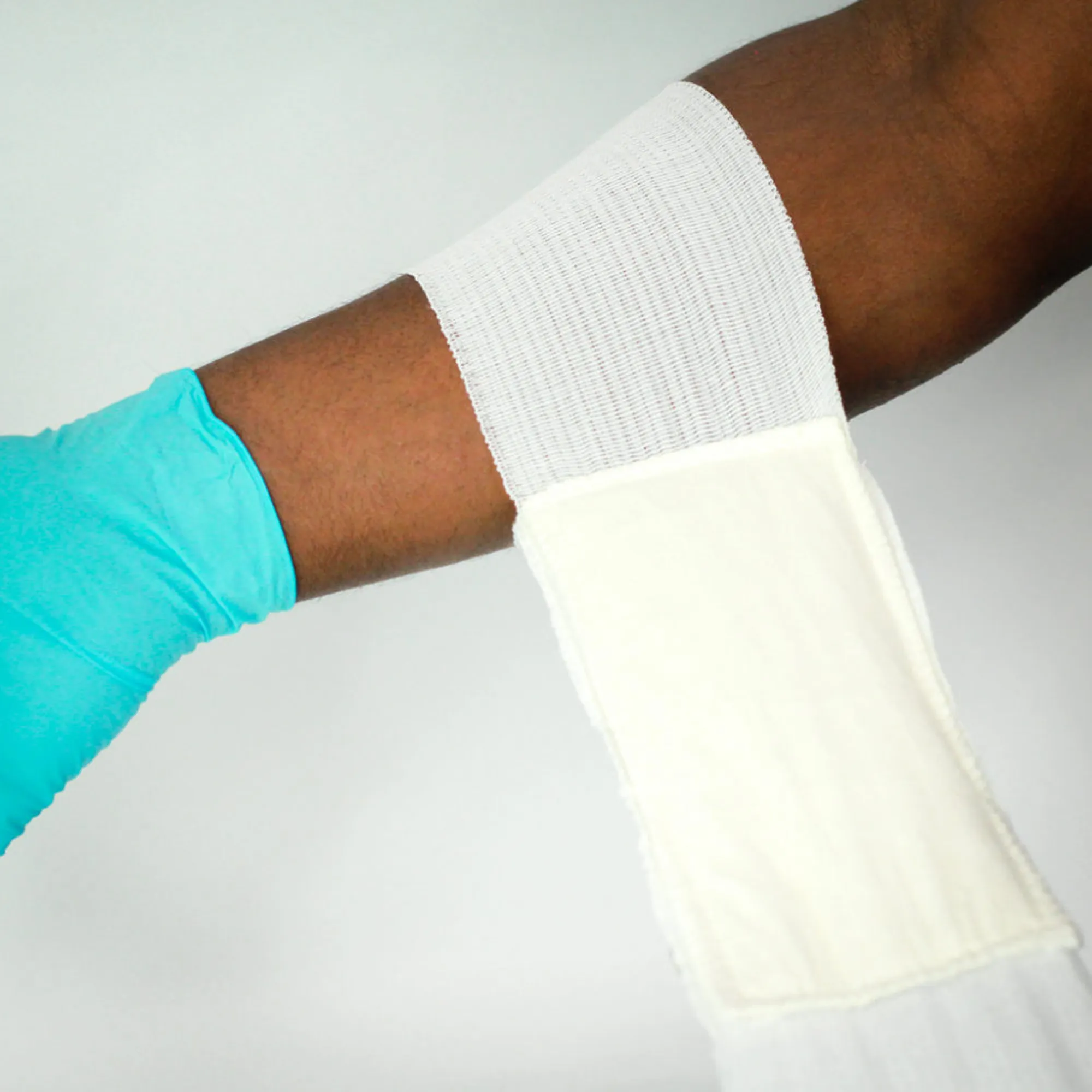 Israeli Bandage - Civilian Emergency Care Bandage® 4" Wound Pad With Pressure Bar