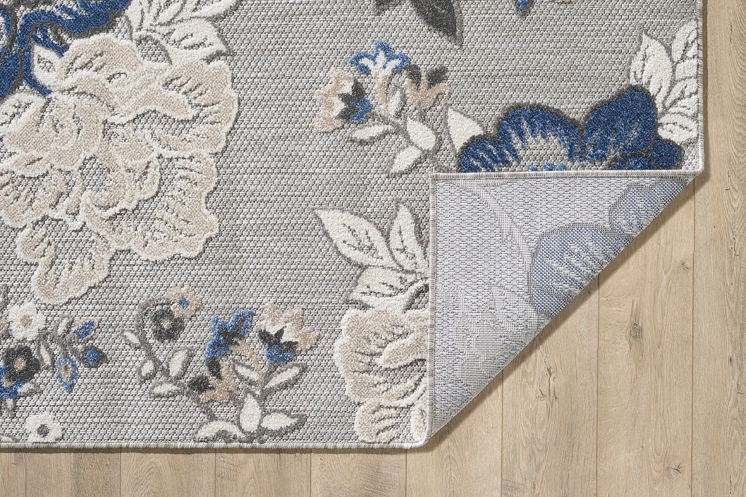 KAS Calla Floral Vine Indoor/Outdoor Rug