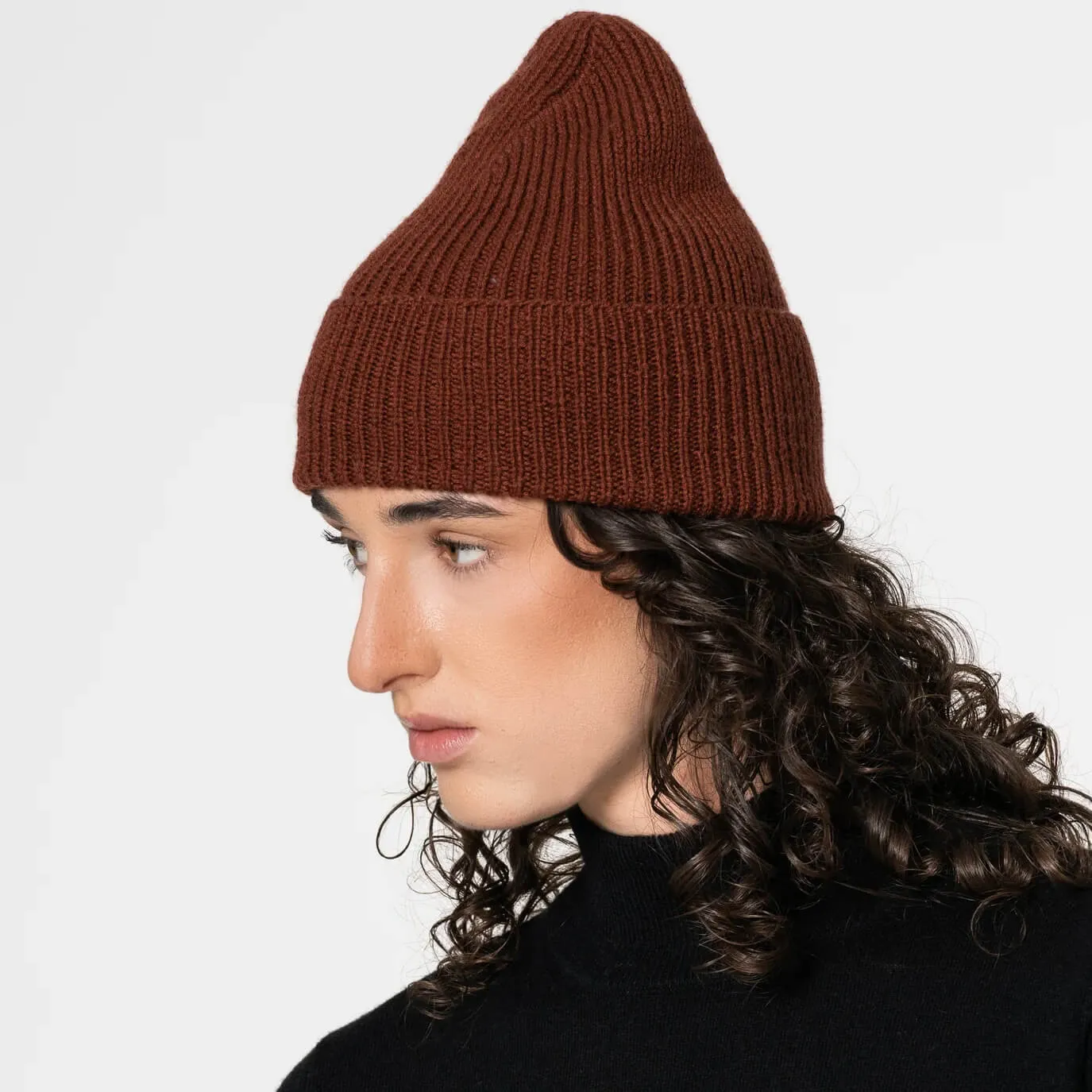 Merino Handknit Rib Hat - Rust Red