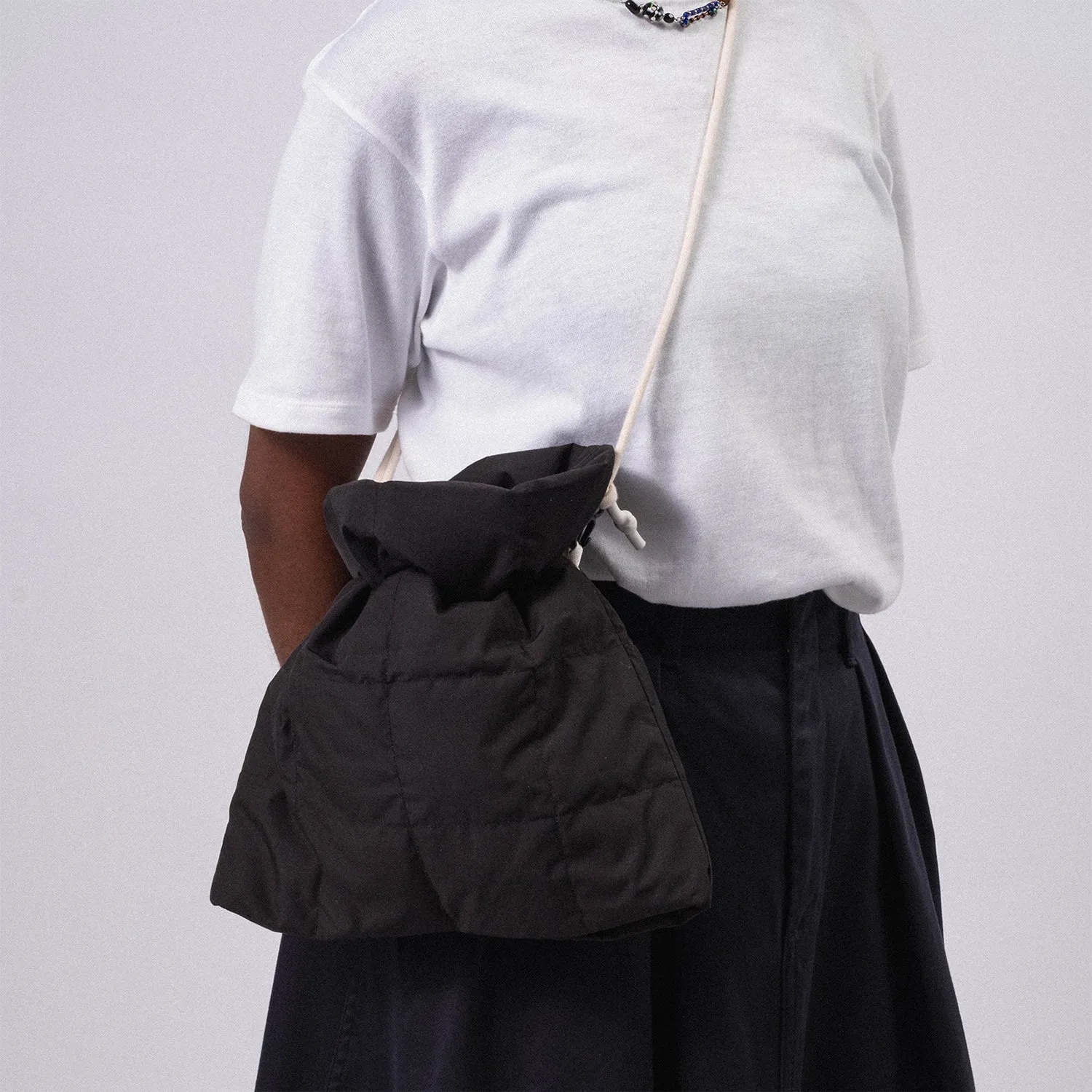 [NANAMICA] CROSS BODY DUFFEL BAG _ CHARCOAL