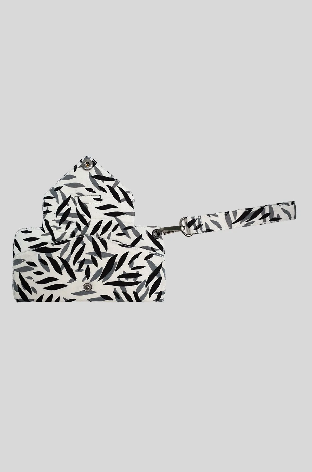 [ONLINE EXCLUSIVE] Kapten Batik Sunglasses Pouch