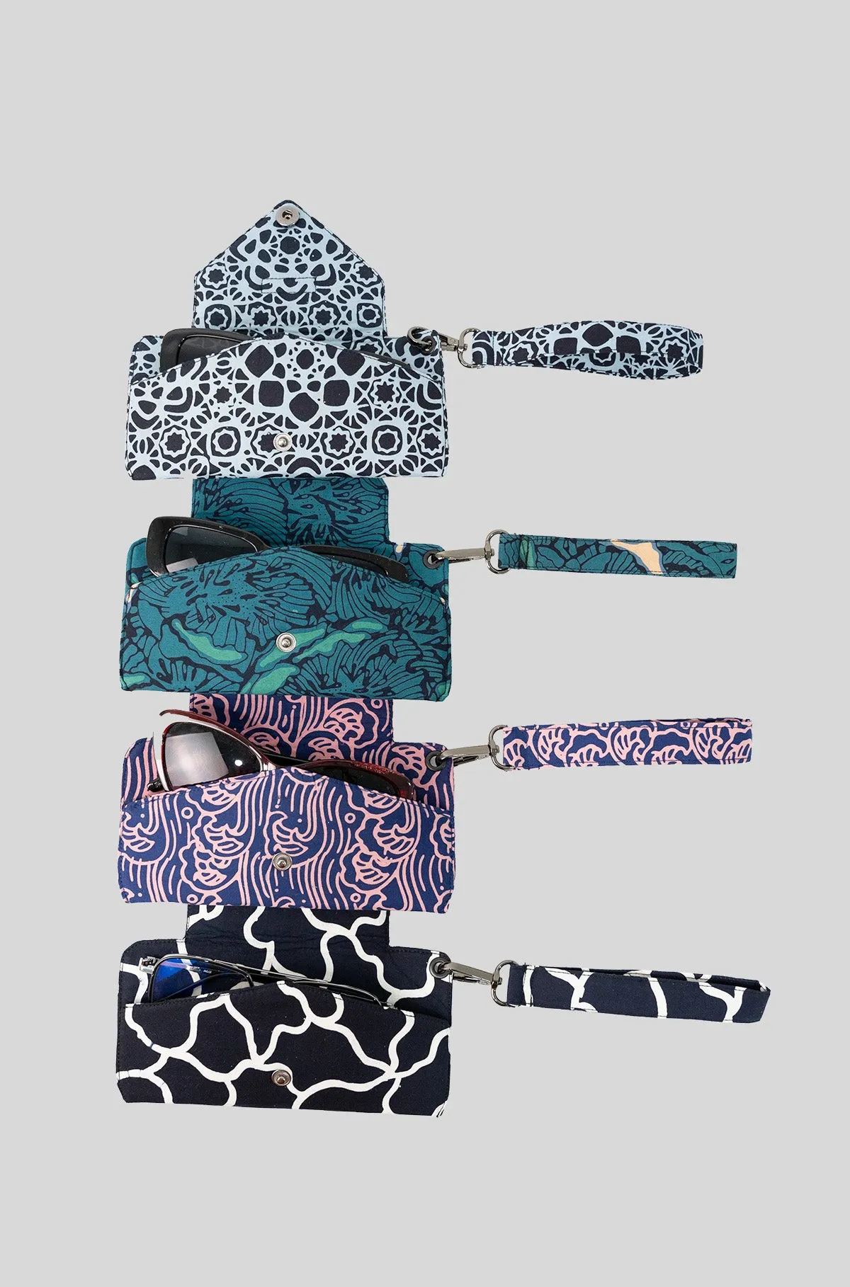 [ONLINE EXCLUSIVE] Kapten Batik Sunglasses Pouch