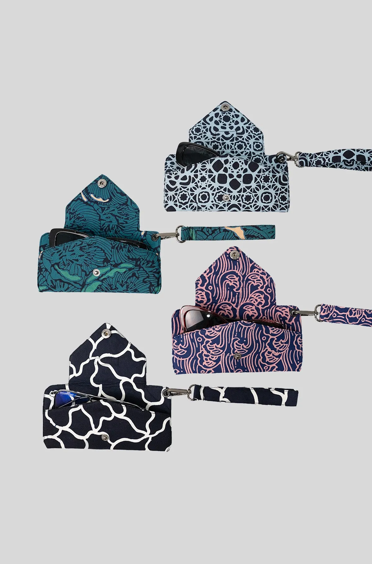 [ONLINE EXCLUSIVE] Kapten Batik Sunglasses Pouch