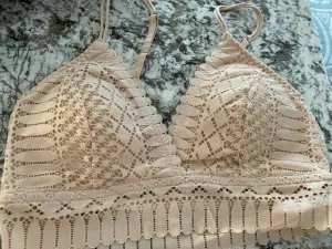 Padded lace bralette