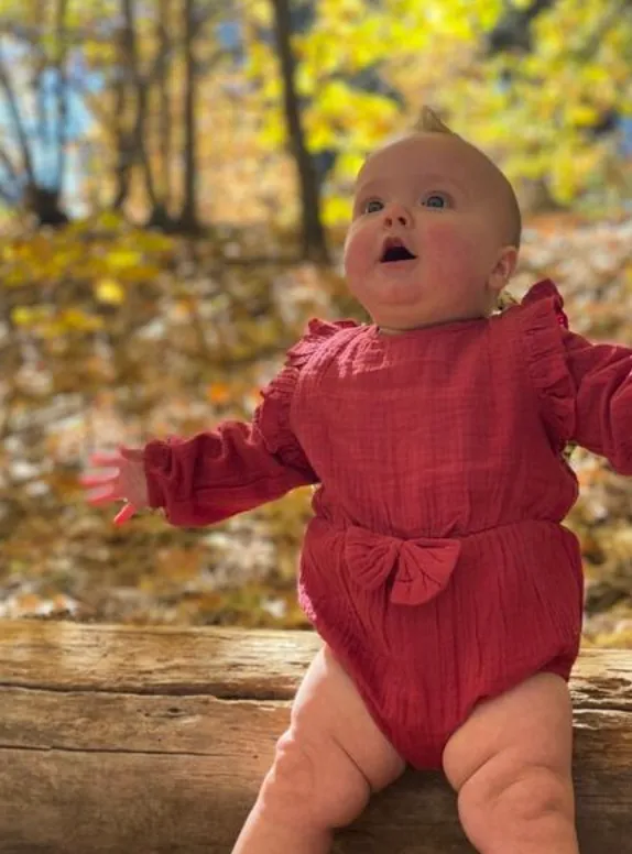Pippa bubble in burgundy gauze