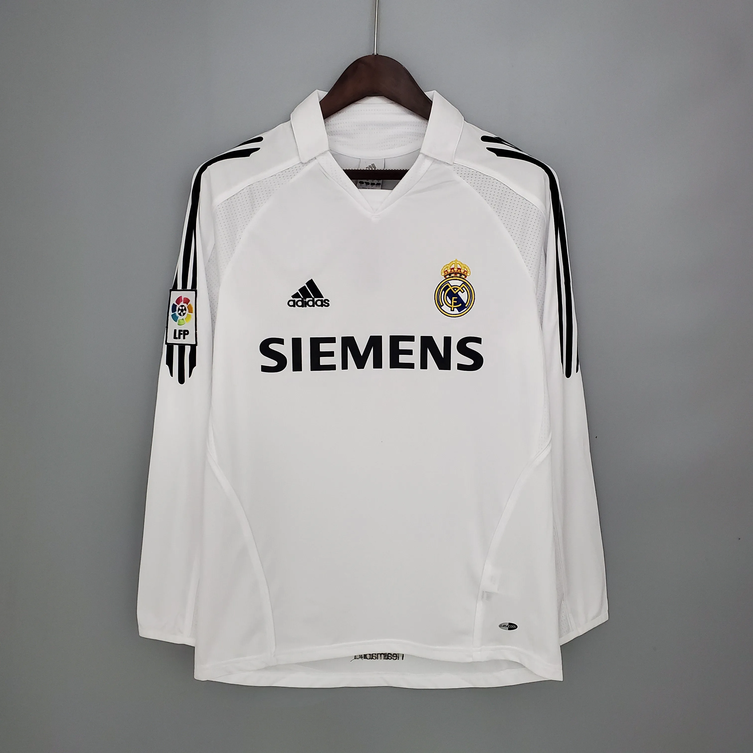 Retro long sleeve Real Madrid 05/06 home S-XXL