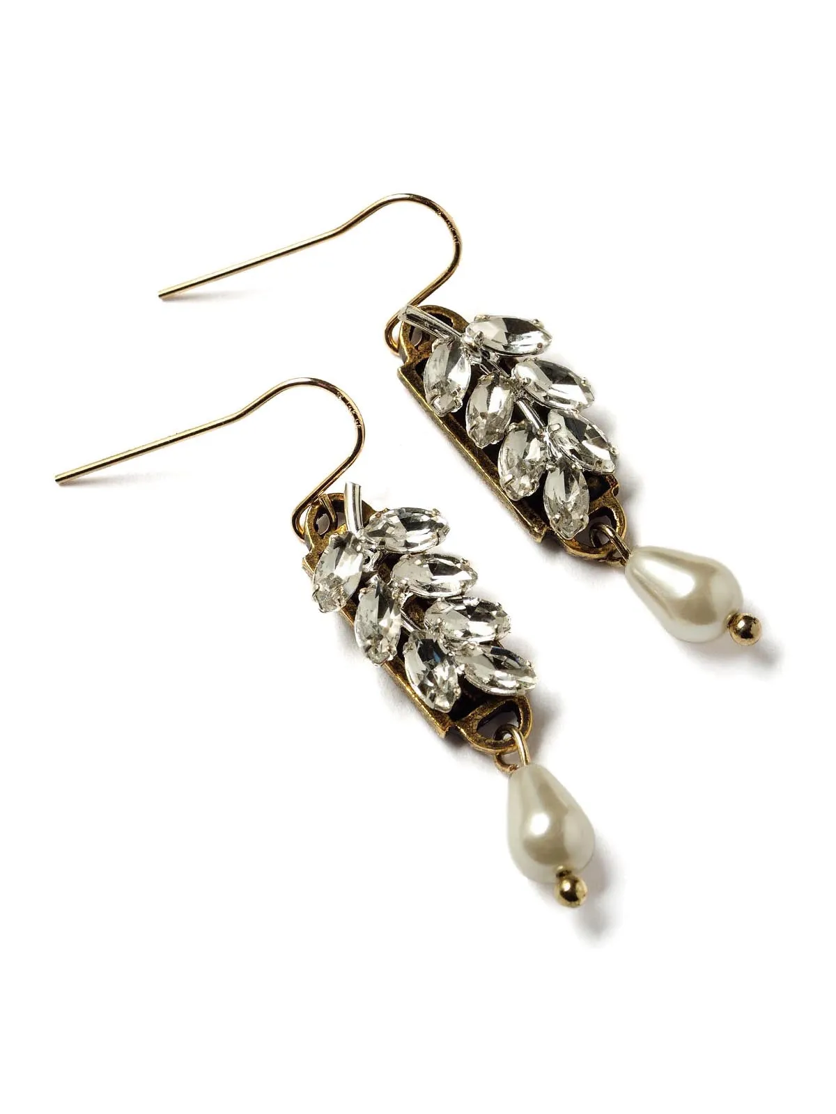 Sparkling Laurel Leaf Earrings