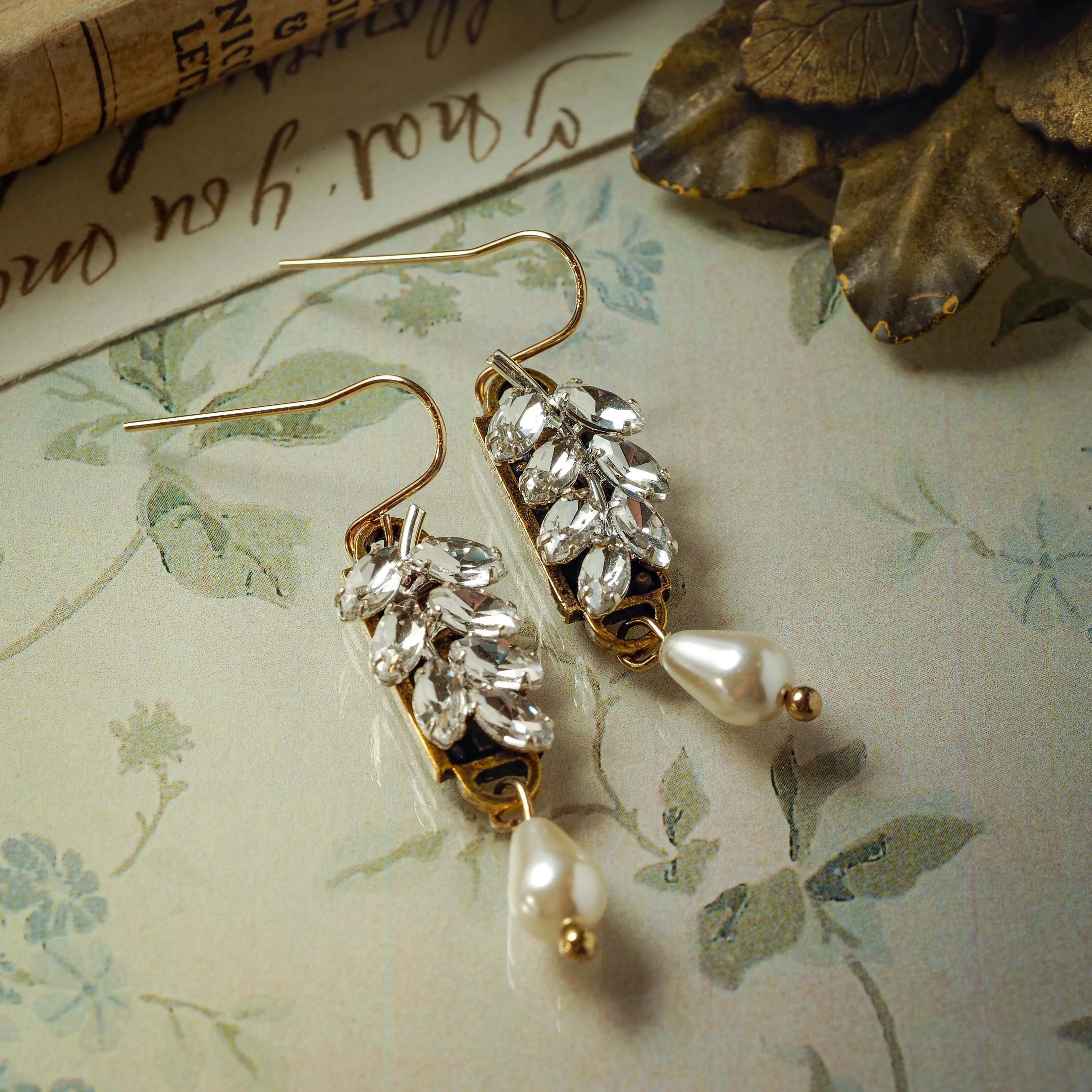 Sparkling Laurel Leaf Earrings