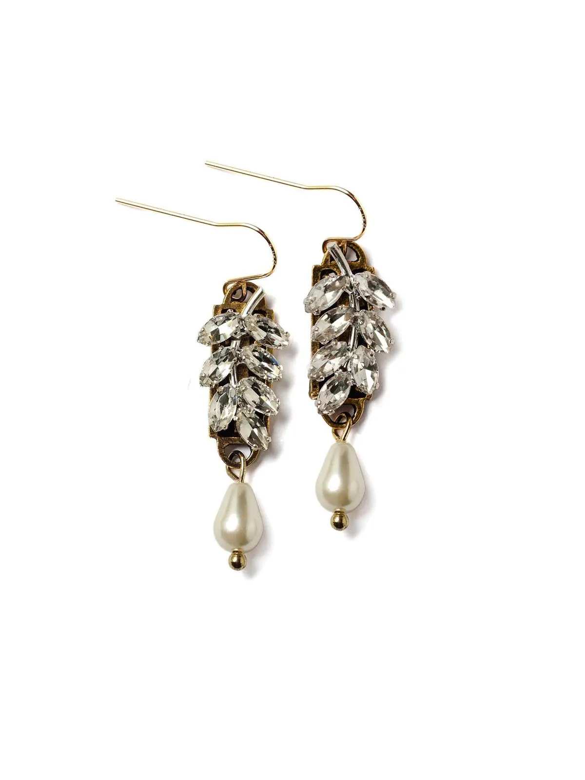 Sparkling Laurel Leaf Earrings