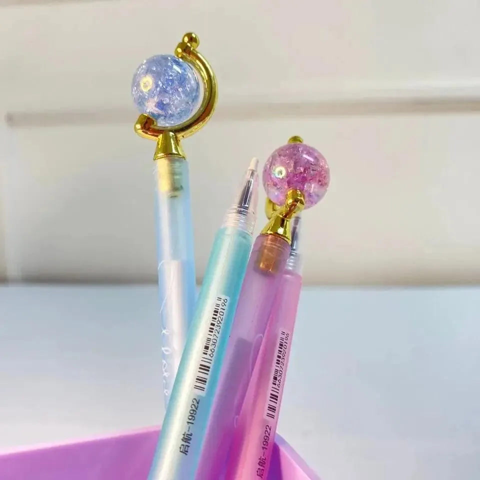 SPARKLING PLANET GEL PEN