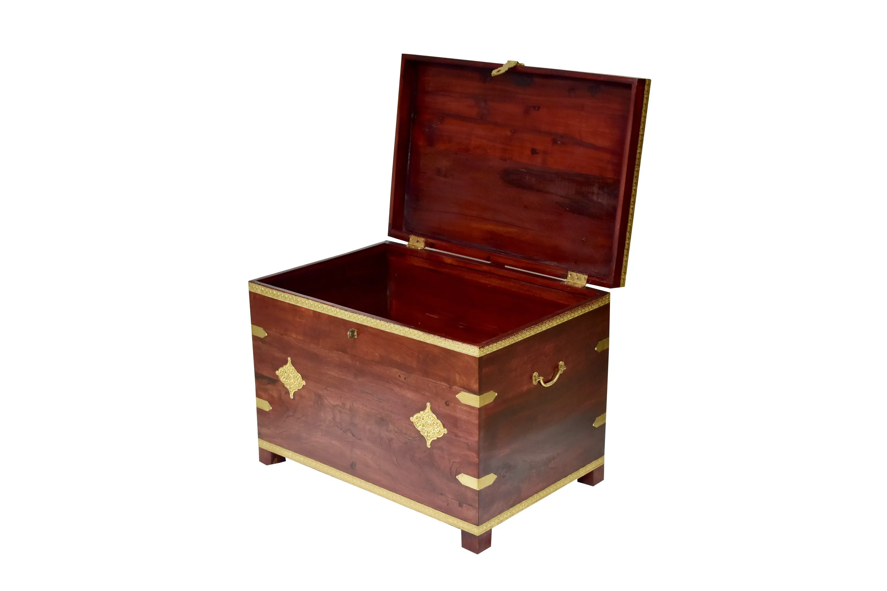Stylishly Trimmed Wooden Sanduk