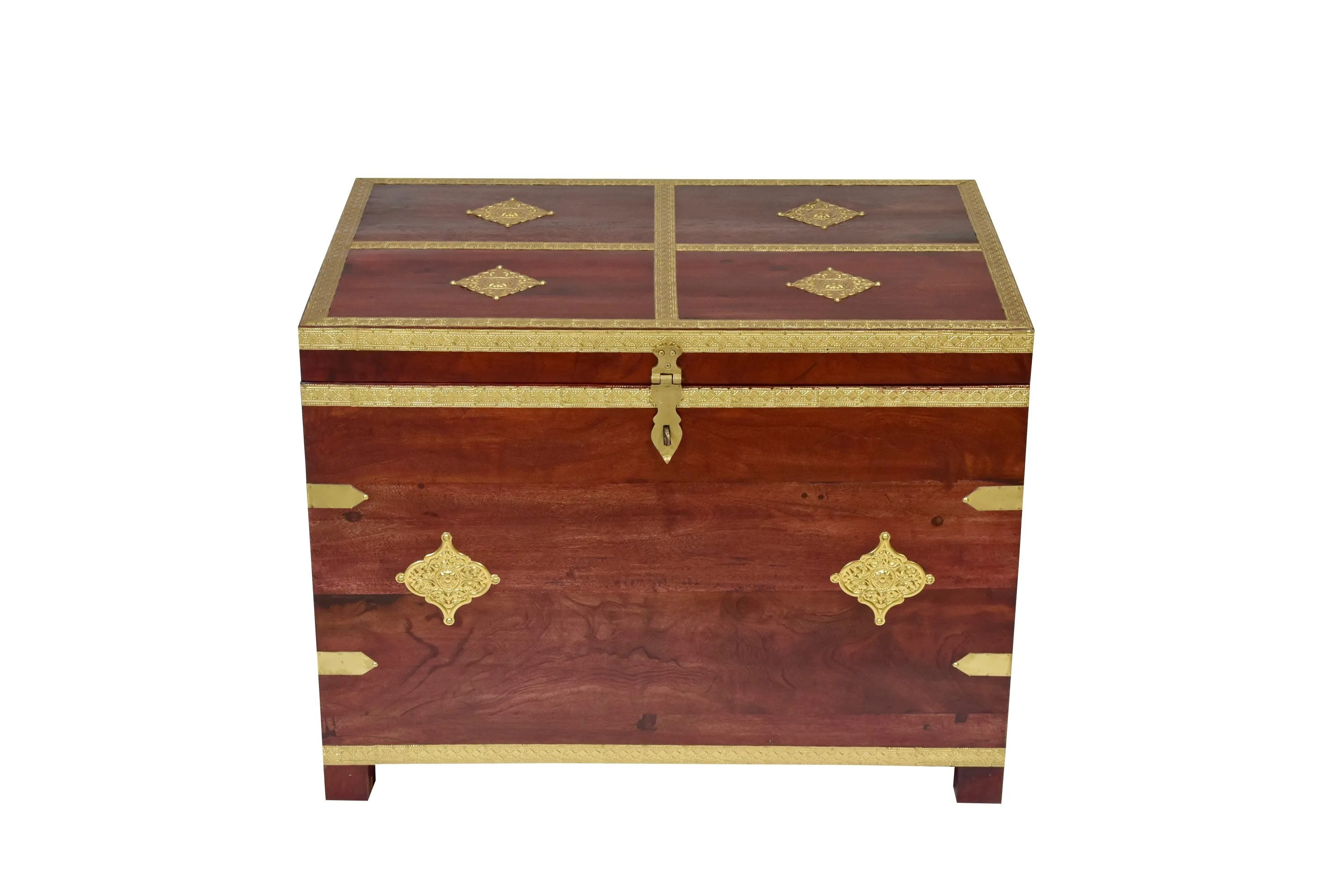 Stylishly Trimmed Wooden Sanduk