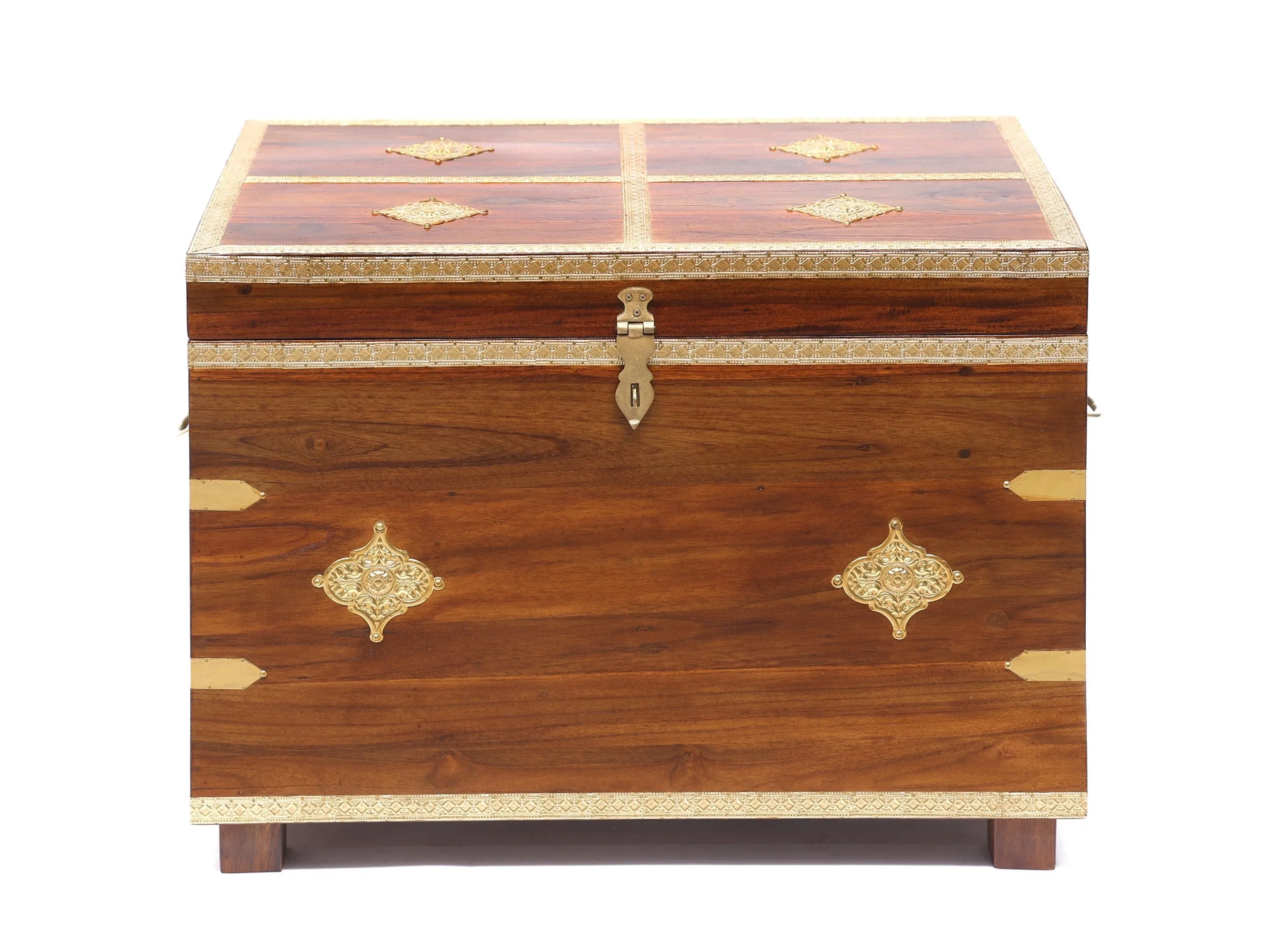 Teak wood Stylishly Trimmed Wooden Sanduk