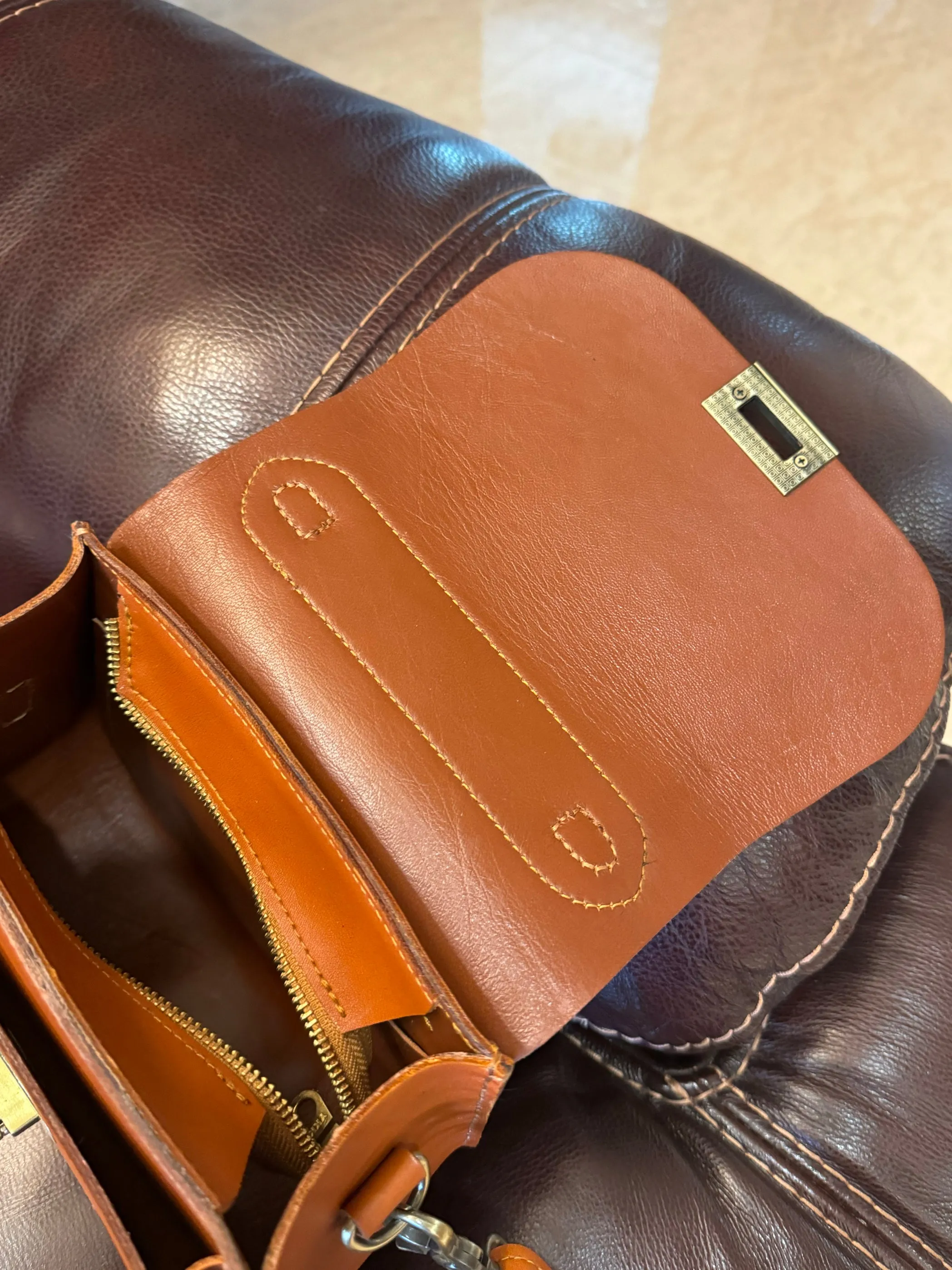Women's Small Leather Crossbody Saddle Bag Handmade Saddle Leather Crossbody Bag