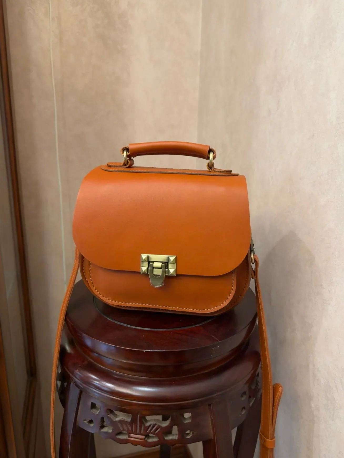 Women's Small Leather Crossbody Saddle Bag Handmade Saddle Leather Crossbody Bag
