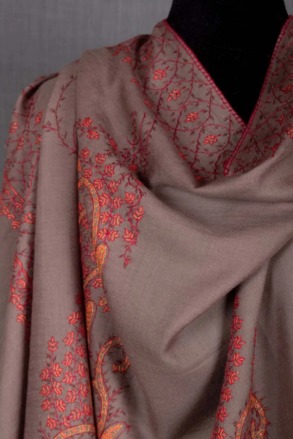 WOOLLEN SHAWL #4