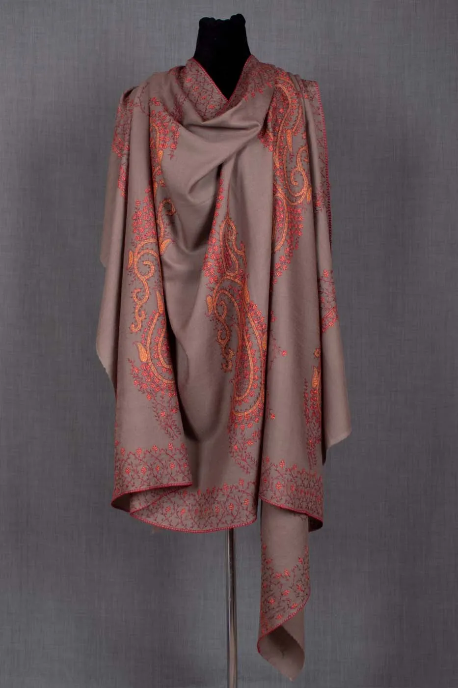 WOOLLEN SHAWL #4